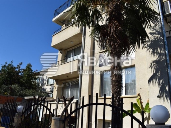 Етаж от къща в Приморско - 160 кв.м за 788 €/кв.м - Снимка #1