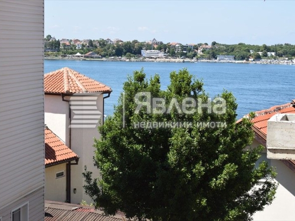 Двустаен апартамент в Царево - 60 кв.м за 595 €/кв.м - Снимка #1