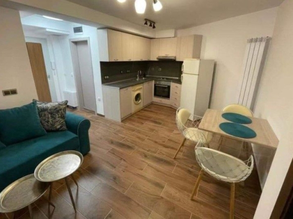 Дава се под наем Двустаен апартамент в София, Надежда 1 - 76 кв.м за 382.5 € - Снимка #1