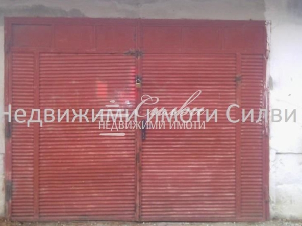 Гараж / Паркомясто в Шумен, Болницата - 21 кв.м за 911 €/кв.м - Снимка #1