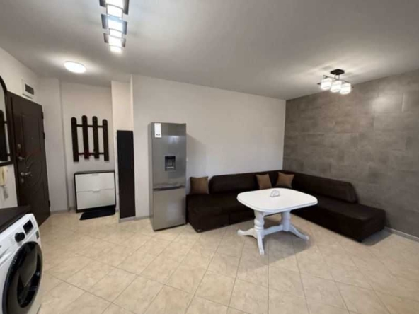 Дава се под наем Двустаен апартамент в София, Младост 4 - 67 кв.м за 597.21 € - Снимка #1