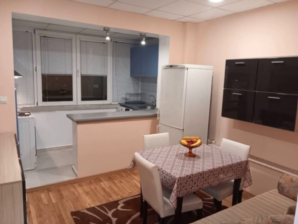 Дава се под наем Двустаен апартамент в София, Дружба 1 - 60 кв.м за 597.21 € - Снимка #1