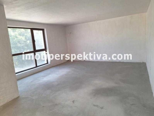 Двустаен апартамент в Пловдив, Коматево - 87 кв.м за 1288 €/кв.м - Снимка #1