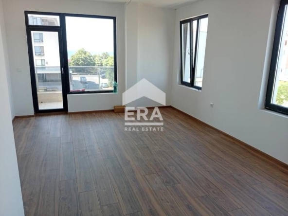 Двустаен апартамент в Поморие - 69 кв.м за 1595 €/кв.м - Снимка #1