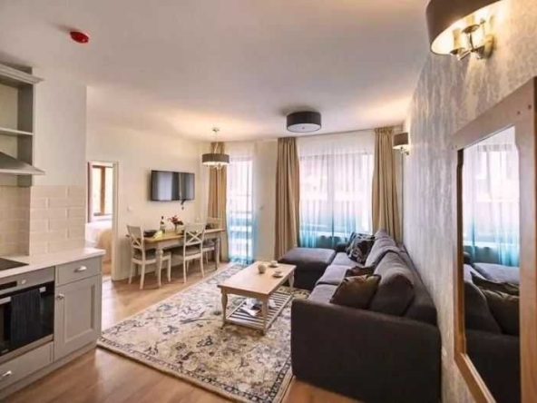 Тристаен апартамент в София, Малинова долина - 105 кв.м за 1705 €/кв.м - Снимка #1