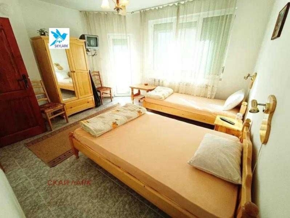 Четиристаен апартамент в Велинград - 170 кв.м за 706 €/кв.м - Снимка #1