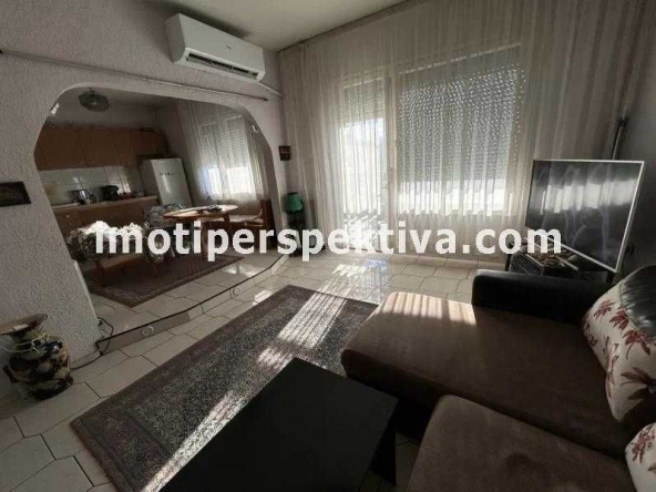Тристаен апартамент в Пловдив, Тракия - 90 кв.м за 791 €/кв.м - Снимка #1