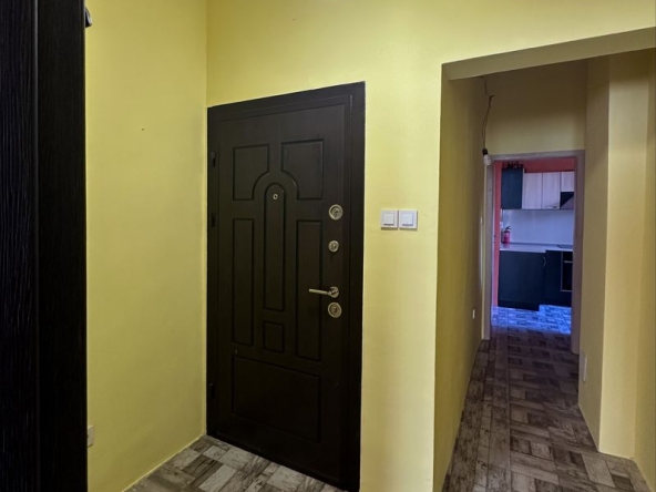 Дава се под наем Тристаен апартамент в София, Дружба 1 - 85 кв.м за 510 € - Снимка #1