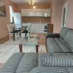 Дава се под наем Тристаен апартамент в Бургас, Изгрев - 92 кв.м за 698.19 € - Снимка #1