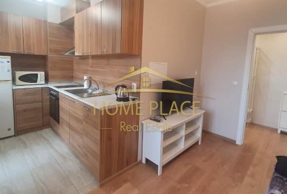 Дава се под наем Тристаен апартамент в Варна, Завод Дружба - 82 кв.м за 663 € - Снимка #1