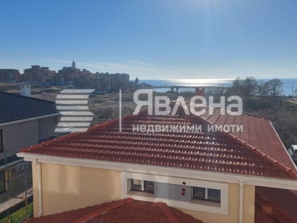 Двустаен апартамент в Поморие - 69 кв.м за 861 €/кв.м - Снимка #1