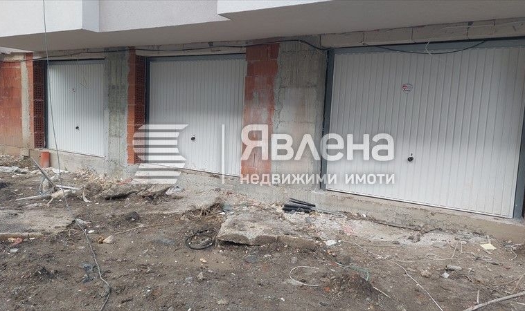 Гараж / Паркомясто в Поморие - 24 кв.м за 909 €/кв.м - Снимка #1