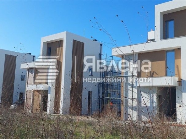 Къща в Поморие - 319 кв.м за 844 €/кв.м - Снимка #1