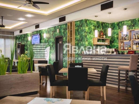 Заведение в Варна, Чайка - 268 кв.м за 1120 €/кв.м - Снимка #1