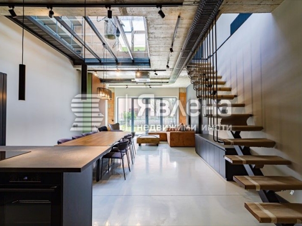 Дава се под наем Къща в София, Драгалевци - 200 кв.м за 3000 € - Снимка #1