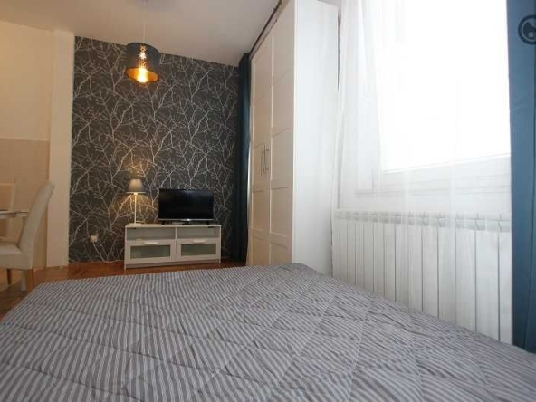 Дава се под наем Двустаен апартамент в Пловдив, Захарна фабрика - 64 кв.м за 163.2 € - Снимка #1