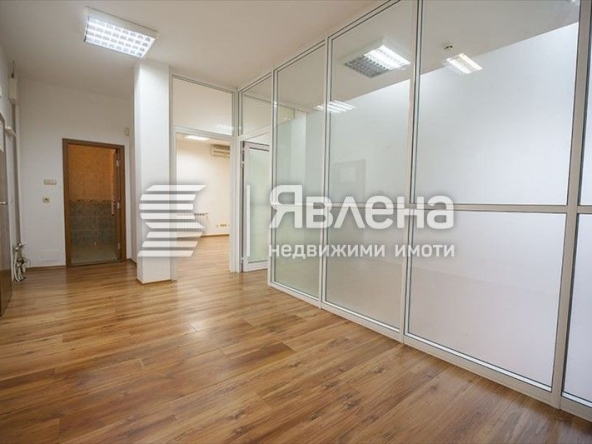 Дава се под наем Офис в София, Лозенец - 70 кв.м за 796.62 € - Снимка #1
