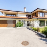 Къща в Банкя - 560 кв.м за 1536 €/кв.м - Снимка #1