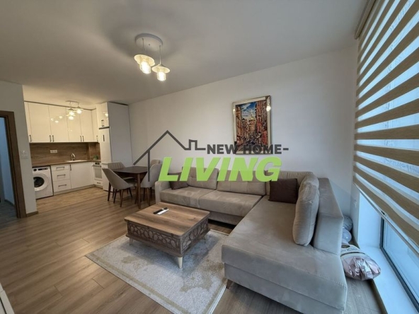 Двустаен апартамент в Пловдив, Център - 65 кв.м за 2693 €/кв.м - Снимка #1