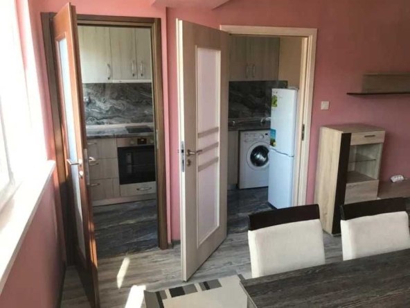 Дава се под наем Едностаен апартамент в Бургас, Меден рудник - зона А - 40 кв.м за 150 € - Снимка #1