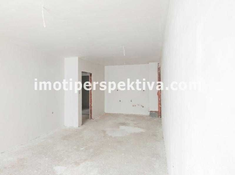 Едностаен апартамент в Пловдив, Кючук Париж - 36 кв.м за 1112 €/кв.м - Снимка #1