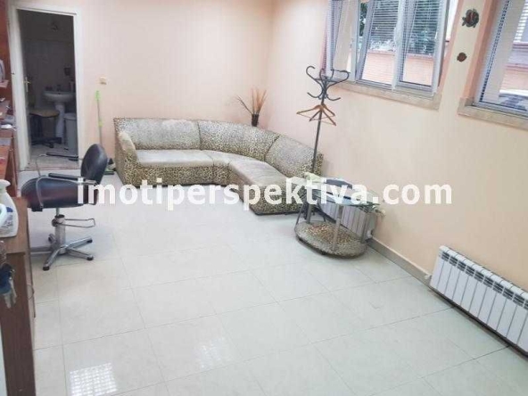 Офис в Пловдив, Център - 30 кв.м за 2667 €/кв.м - Снимка #1