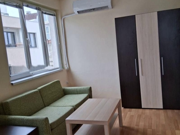 Дава се под наем Едностаен апартамент в София, Редута - 38 кв.м за 433.5 € - Снимка #1