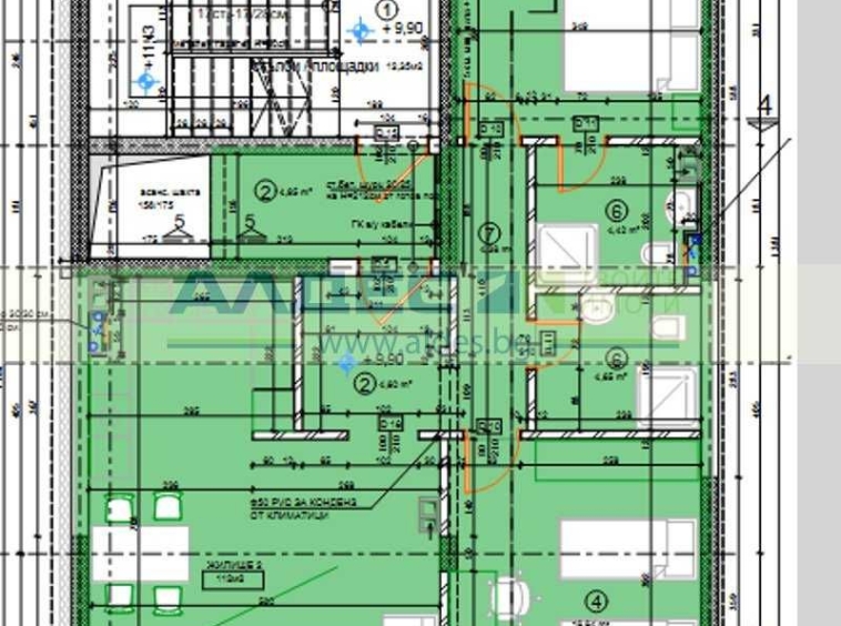 Тристаен апартамент в София, Център - 135 кв.м за 1176 €/кв.м - Снимка #1