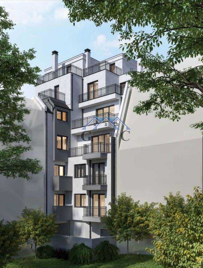 Двустаен апартамент в Варна, Бизнес хотел - 77 кв.м за 1299 €/кв.м - Снимка #1