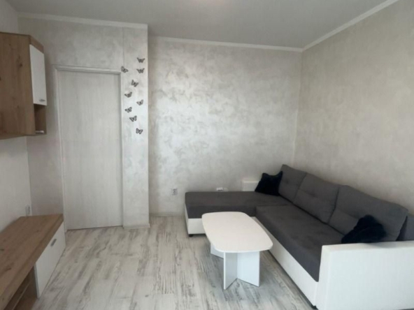 Дава се под наем Двустаен апартамент в София, Люлин - център - 60 кв.м за 597.21 € - Снимка #1