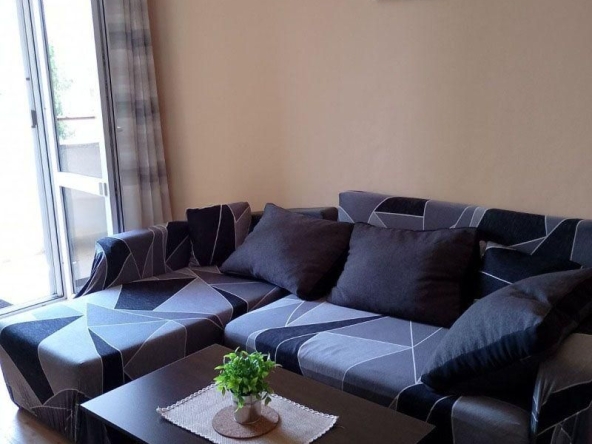 Дава се под наем Двустаен апартамент в София, Люлин 1 - 70 кв.м за 547.23 € - Снимка #1