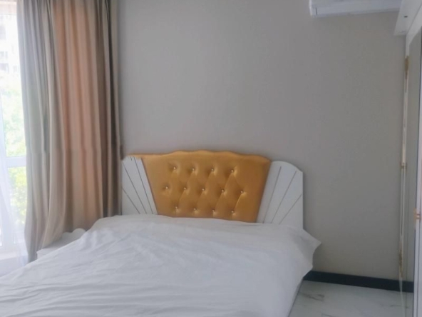 Дава се под наем Едностаен апартамент в София, Студентски град - 38 кв.м за 500 € - Снимка #1