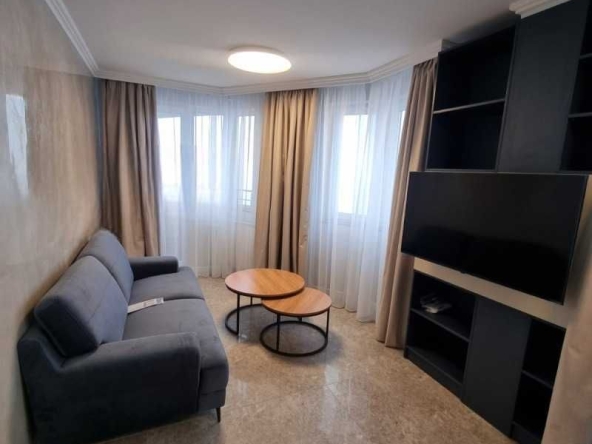 Дава се под наем Двустаен апартамент в София, Люлин 8 - 68 кв.м за 561 € - Снимка #1