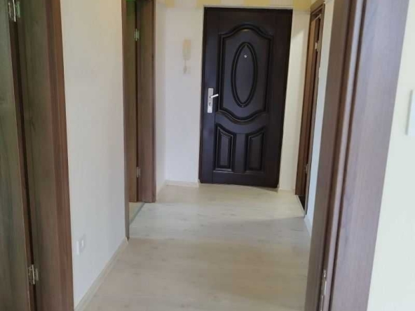 Тристаен апартамент в Пловдив, Тракия - 70 кв.м за 1693 €/кв.м - Снимка #1