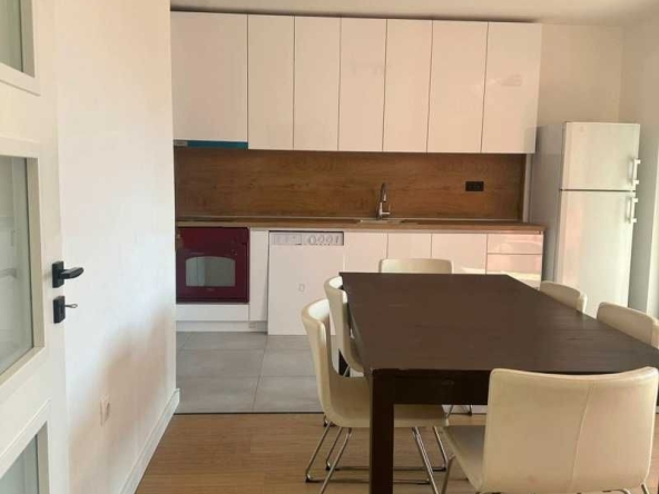 Дава се под наем Двустаен апартамент в София, Зона Б-18 - 65 кв.м за 625 € - Снимка #1