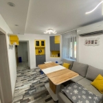 Дава се под наем Тристаен апартамент в Пловдив, Младежки Хълм - 75 кв.м за 561 € - Снимка #1