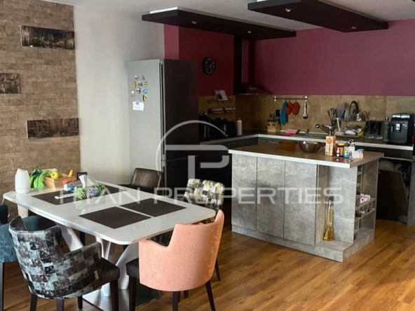Тристаен апартамент в Пловдив, Кършияка - 128 кв.м за 1797 €/кв.м - Снимка #1