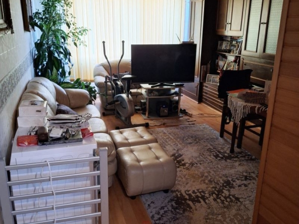 Тристаен апартамент в София, Люлин 9 - 98 кв.м за 1837 €/кв.м - Снимка #1