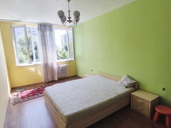 Дава се под наем Двустаен апартамент в София, Изгрев - 74 кв.м за 665 € - Снимка #1