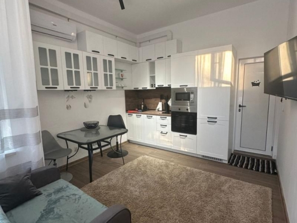 Двустаен апартамент в к.к. Слънчев бряг - 50 кв.м за 1350 €/кв.м - Снимка #1