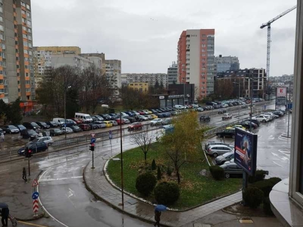 Дава се под наем Едностаен апартамент в София, Център - 40 кв.м за 440 € - Снимка #1