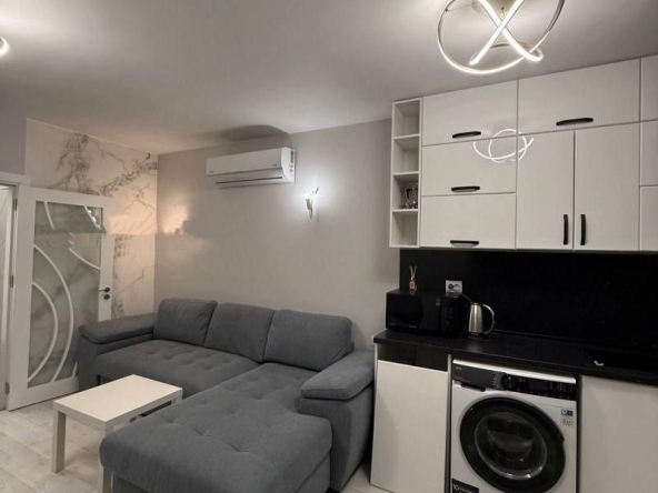 Дава се под наем Двустаен апартамент в София, Левски В - 65 кв.м за 611.49 € - Снимка #1