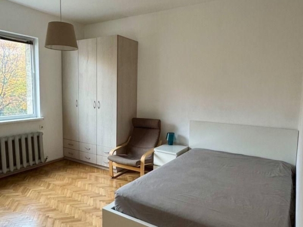 Дава се под наем Тристаен апартамент в София, Лозенец - 90 кв.м за 869 € - Снимка #1