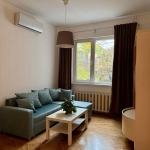 Дава се под наем Тристаен апартамент в София, Лозенец - 90 кв.м за 820 € - Снимка #1