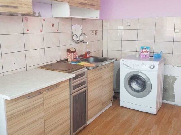Дава се под наем Едностаен апартамент в Пловдив, Каменица 2 - 40 кв.м за 122.4 € - Снимка #1