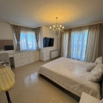 Дава се под наем Тристаен апартамент в София, Студентски град - 146 кв.м за 1124 € - Снимка #1