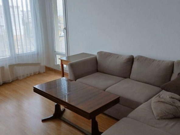 Дава се под наем Двустаен апартамент в София, Слатина - 64 кв.м за 511 € - Снимка #1