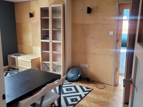 Дава се под наем Едностаен апартамент в София, Център - 35 кв.м за 408.51 € - Снимка #1