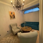 Дава се под наем Тристаен апартамент в София, Център - 80 кв.м за 1095.99 € - Снимка #1