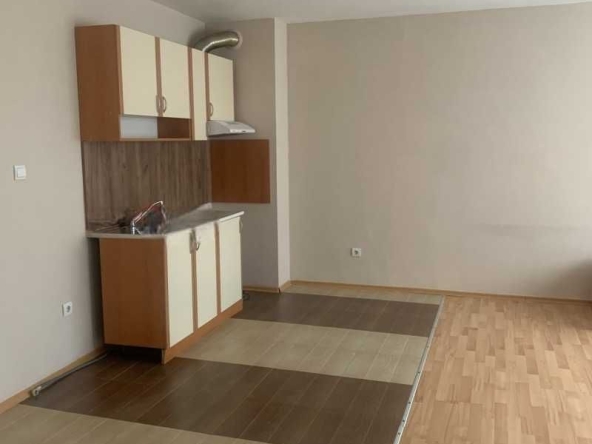 Дава се под наем Двустаен апартамент в София, Редута - 60 кв.м за 493.68 € - Снимка #1